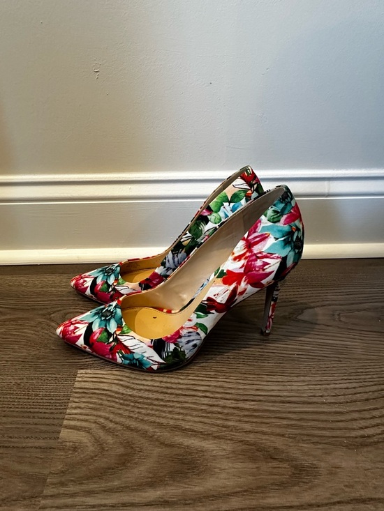 Jessica Simpson Shoes - Jessica Simpson Floral Pointed-Toe Stiletto Pumps in Red, Teal, Green, White